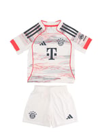 Kinder Bayern München 2025/26 Auswärtsset
