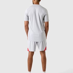 Damen Nottingham Forest 2025/26 Dritte Aufwärmshorts