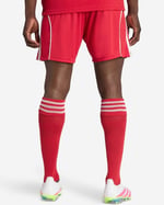Kinder Liverpool 2025/26 Heimshorts