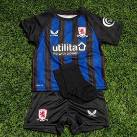 Kinder Middlesbrough 2025/26 Auswärtsset